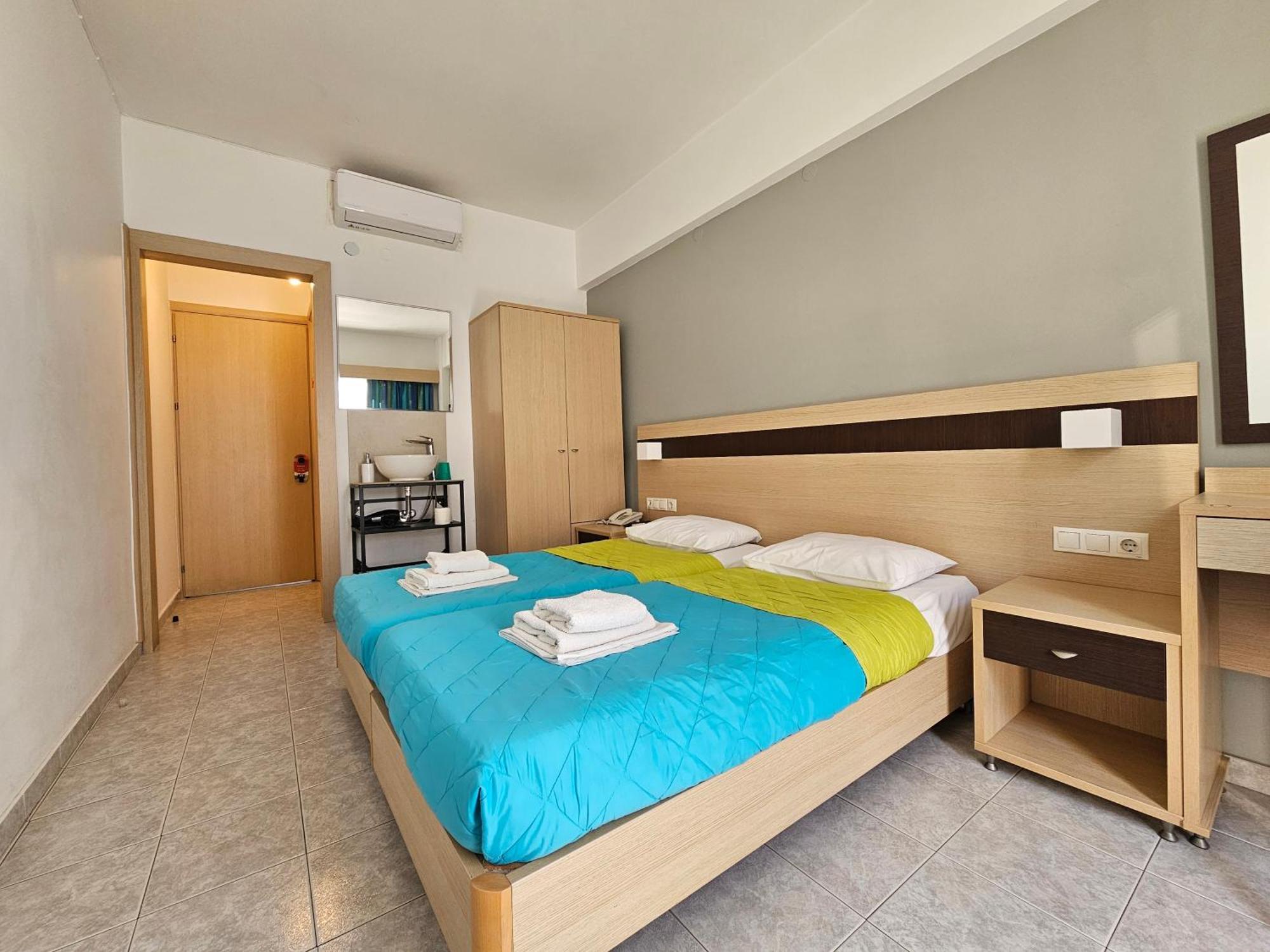 G92 City Hotel Родос Экстерьер фото